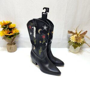 No Boundaries Cowgirl Boot Size 7 Inside Zipper Novelty Western Style Tall Shaft